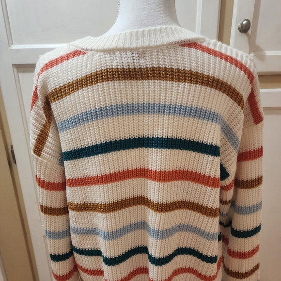 SO Women's Stripped Long-sleeved Sweater - Picture 8 of 14